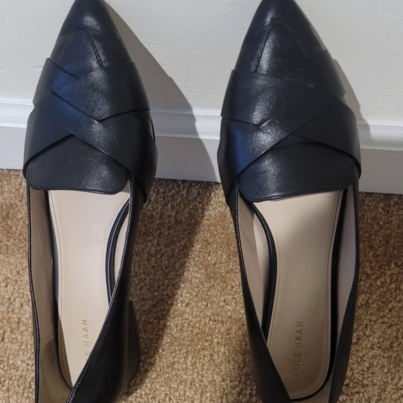 Cole Haan flat - Picture 2 of 3